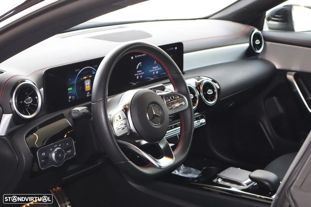 Mercedes-Benz CLA 250 e Shooting Brake AMG Line - 16