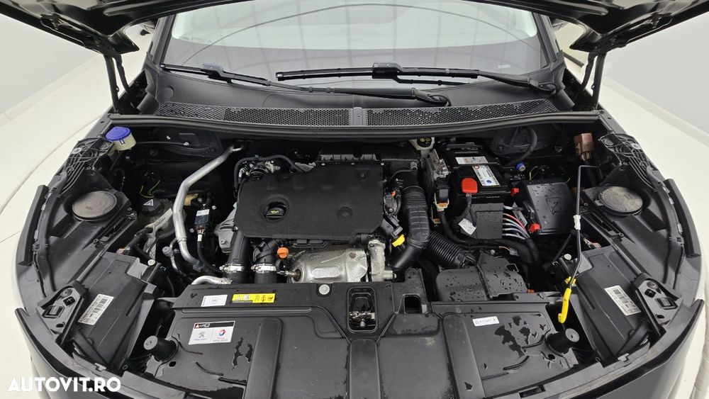 Peugeot 3008 1.5 BlueHDI S&S EAT8 Active - 23