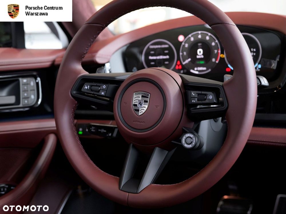 Porsche Panamera - 12