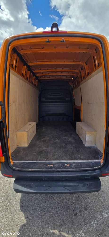 Mercedes-Benz SPRINTER - 15