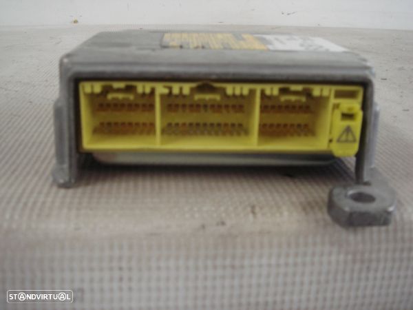 Centralina De Airbags Toyota Avensis (_T25_) - 2