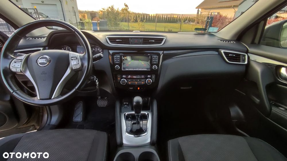 Nissan Qashqai 1.2 DIG-T Acenta Xtronic EU6 - 10