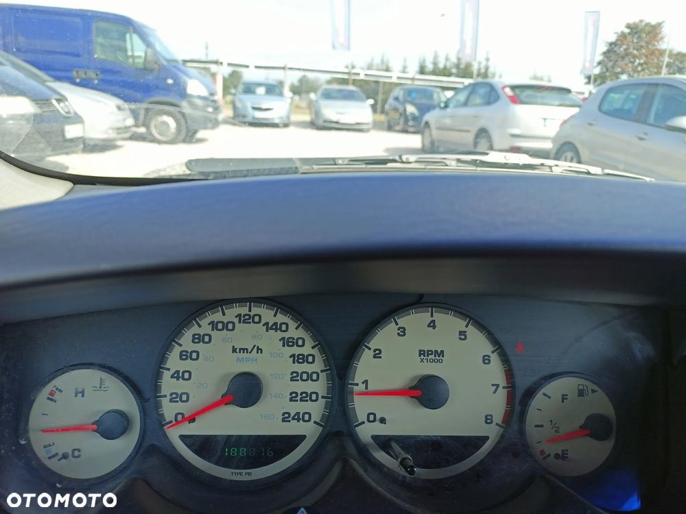 Chrysler Neon - 13