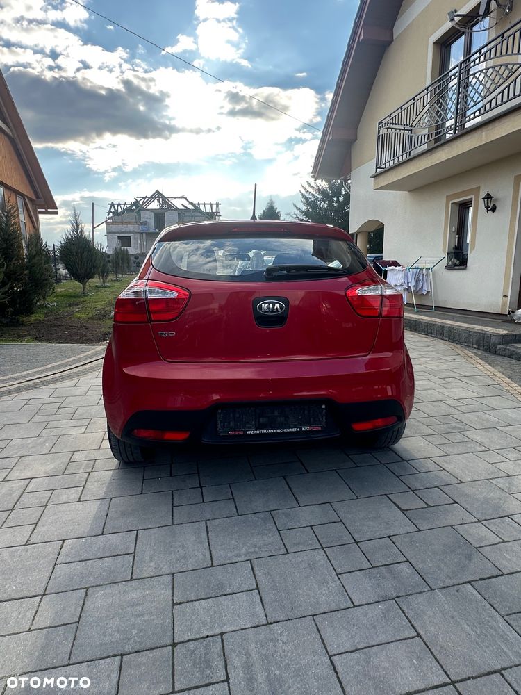 Kia Rio 1.2 Attract - 8