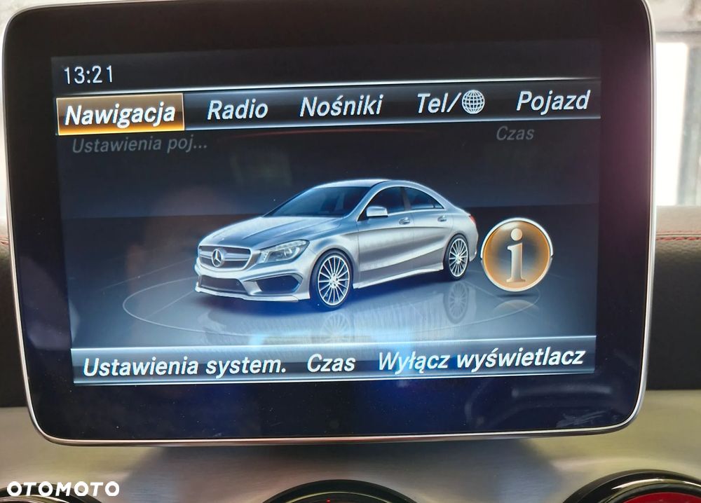 Mercedes-Benz CLA 45 AMG 4Matic 7G-DCT - 22
