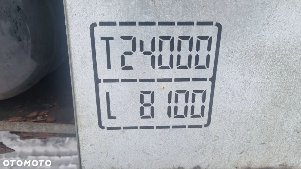 Volvo FM 420 6x4 żuraw 25 metrów - 15