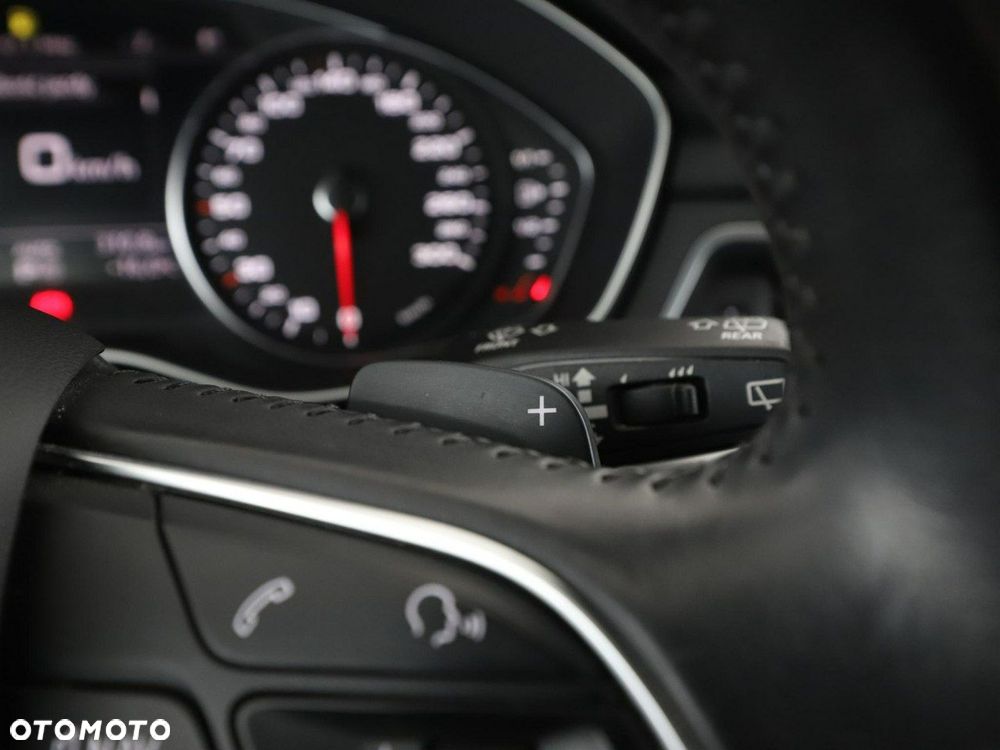 Audi A4 Avant 2.0 TFSI ultra S tronic design - 35