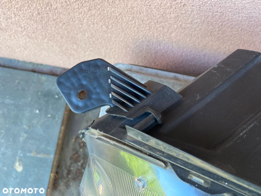 lampa Jumpy III SpaceTourer bi xenon lewa eu cała - 5