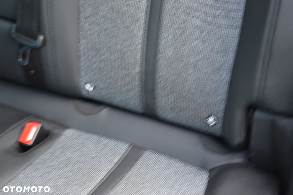 Peugeot 3008 - 25