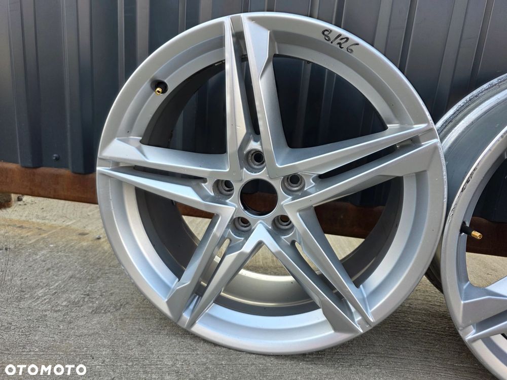 FELGA FELGI KOMPLET VW SKODA AUDI A4 B9 A5 8W 8.0J R18 ET40 8W0601025R 8/26 - 3
