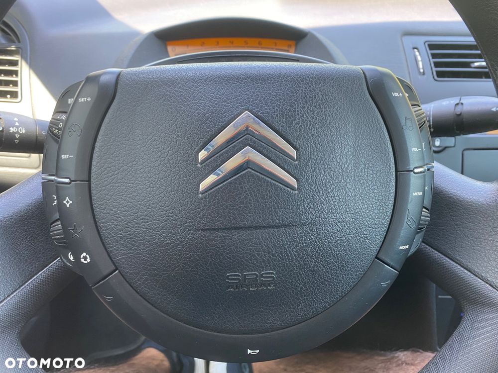 Citroën C4 1.6 16V Exclusive - 34