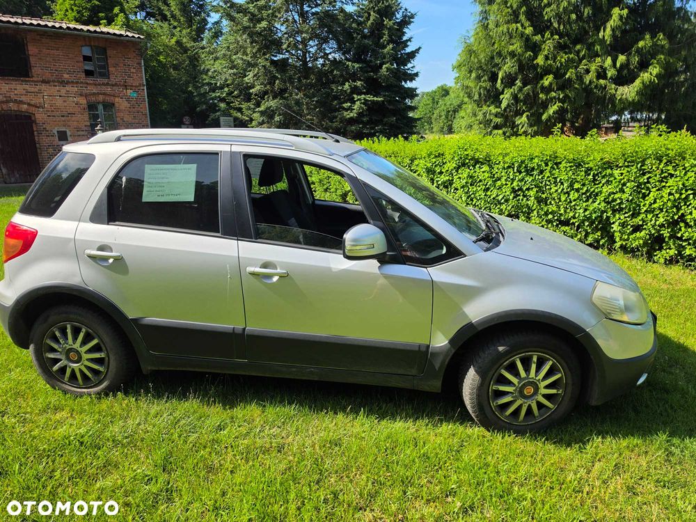 Fiat Sedici - 1