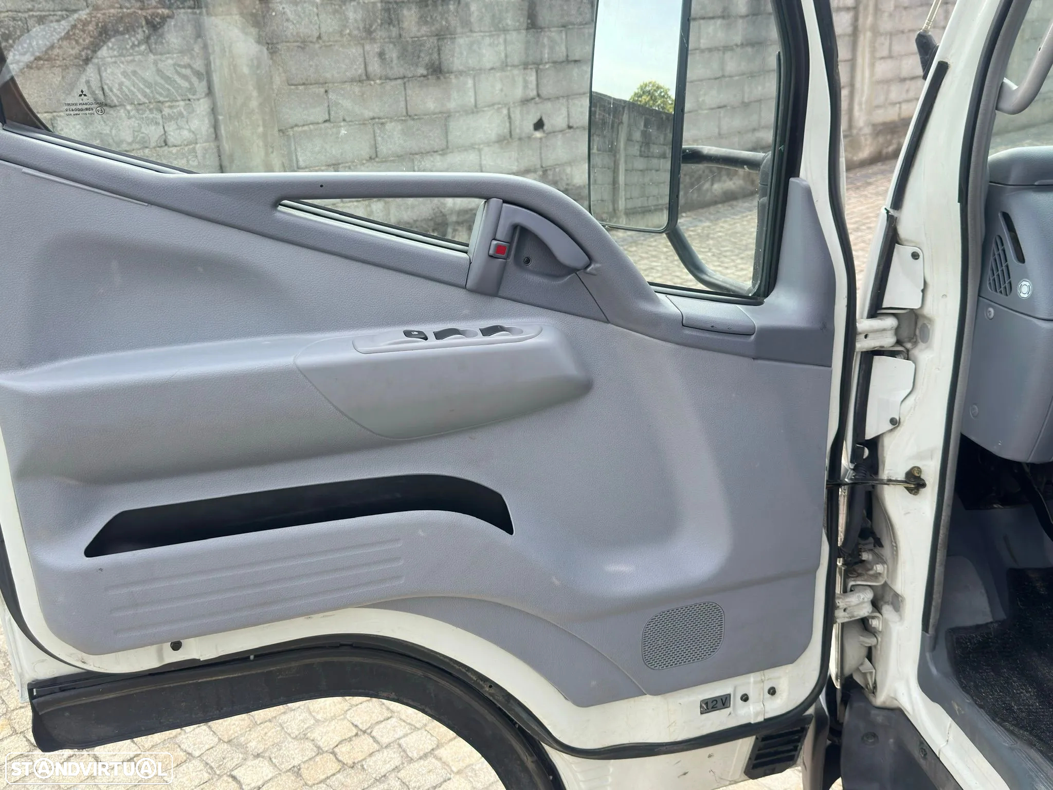 Mitsubishi canter - 7