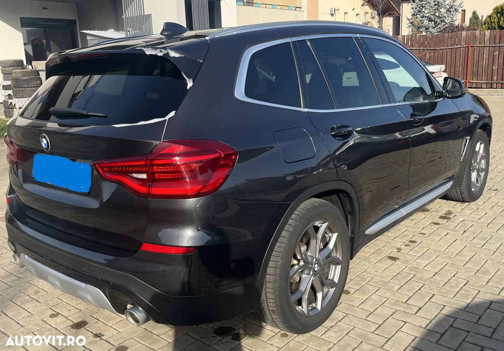 BMW X3 xDrive20d AT Luxury Line - 7
