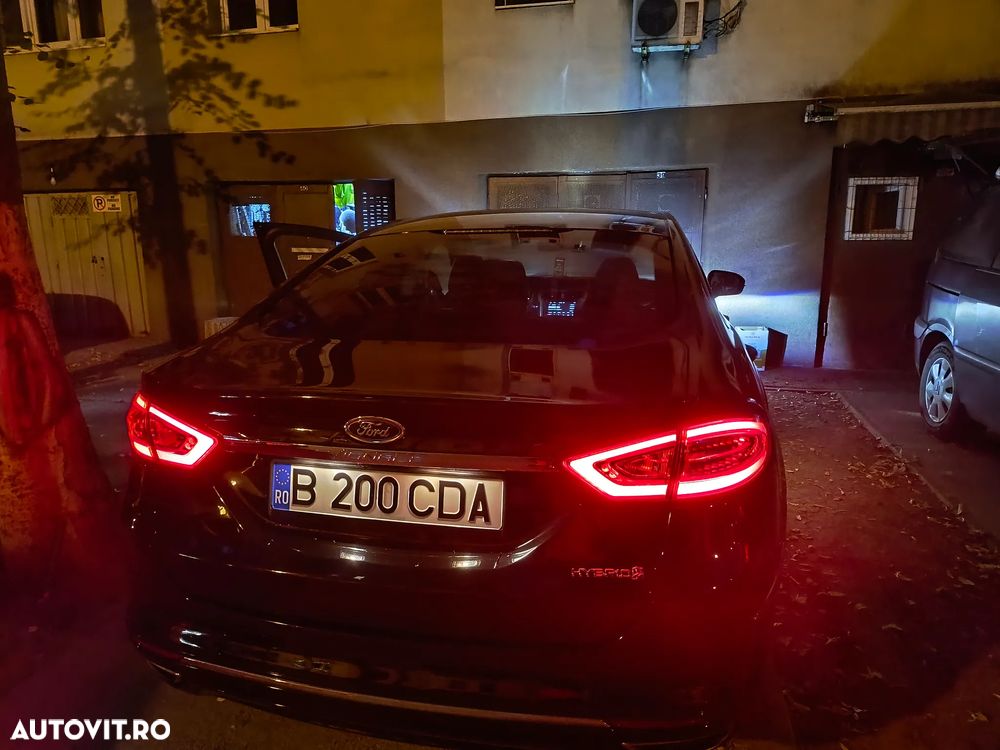 Ford Mondeo Vignale 2.0 Hybrid - 7
