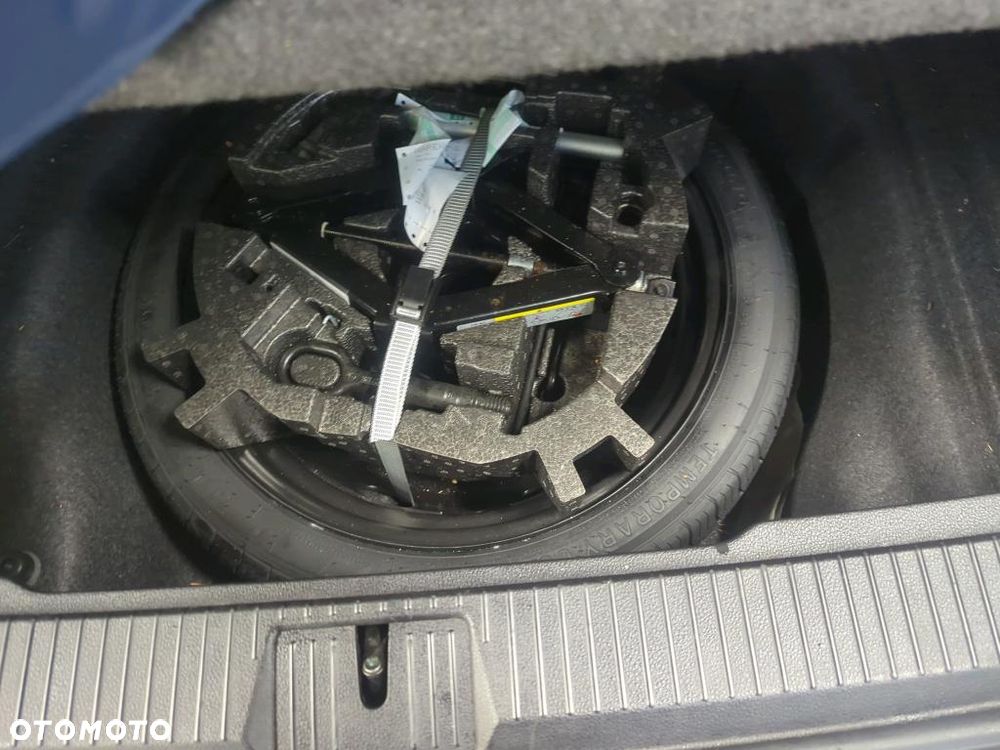 Volkswagen Passat Variant 2.0 TDI EVO Business DSG - 21