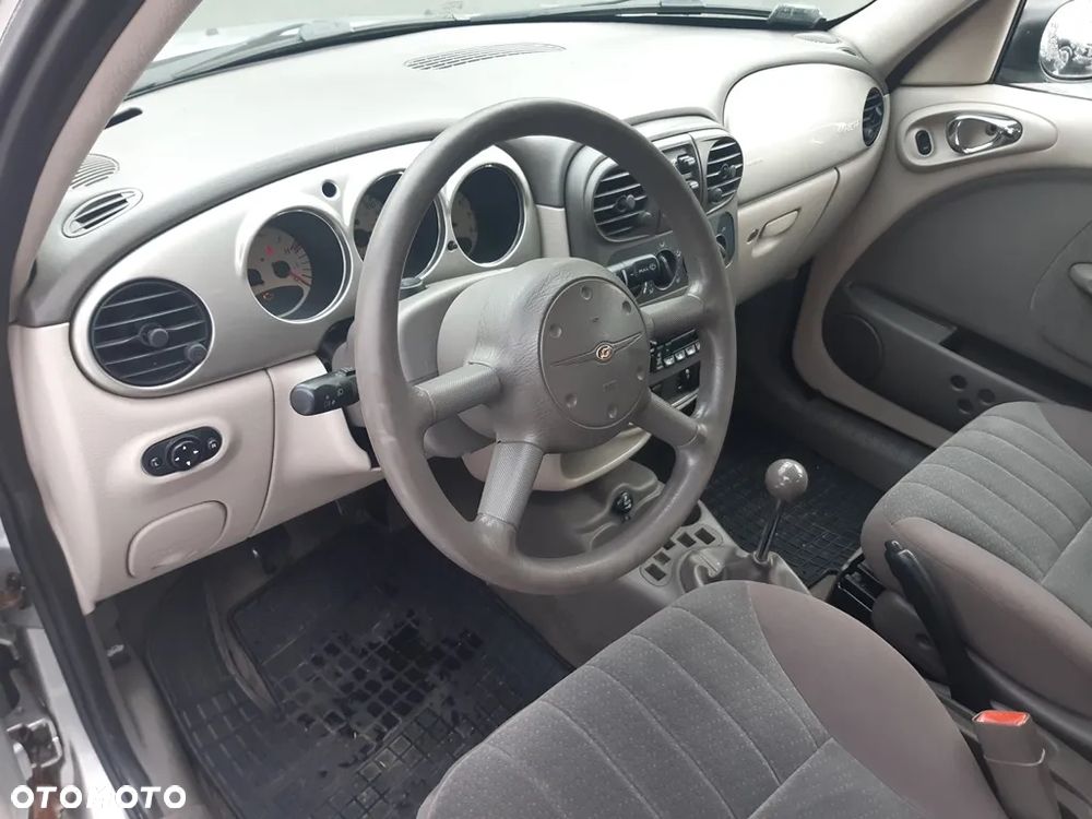 Chrysler PT Cruiser - 21