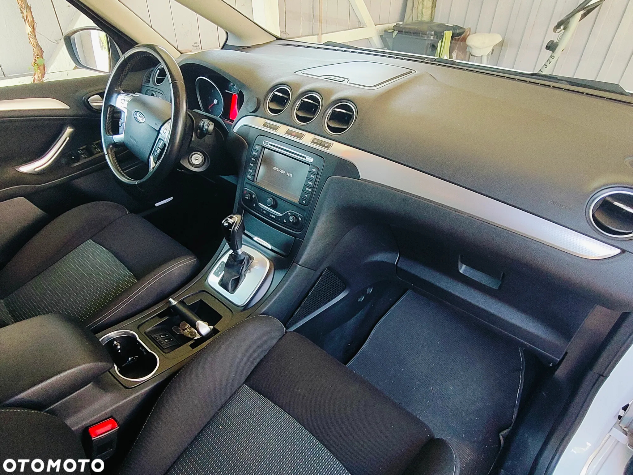 Ford S-Max - 24