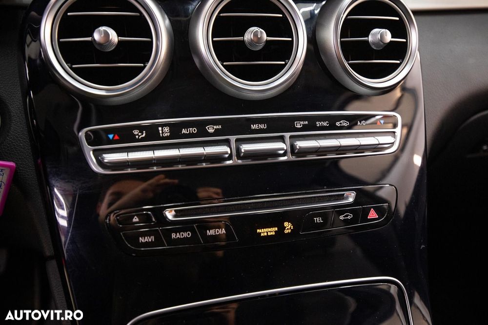 Mercedes-Benz GLC - 28