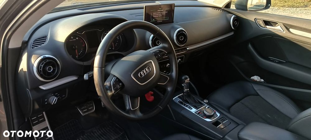 Audi A3 3-drzwiowe 1.4 TFSI CoD Ambition S tronic - 8
