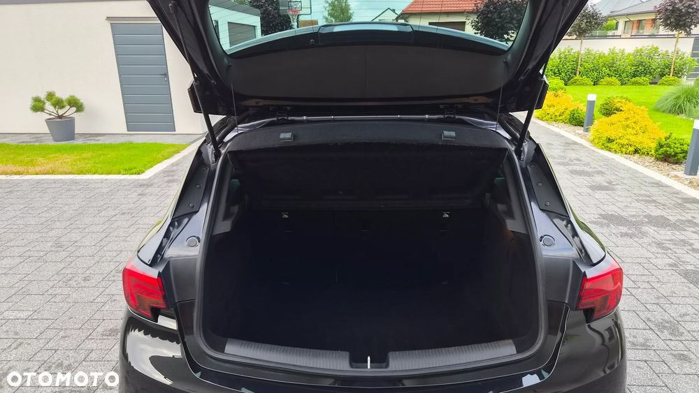 Opel Astra 1.4 Turbo Edition - 35