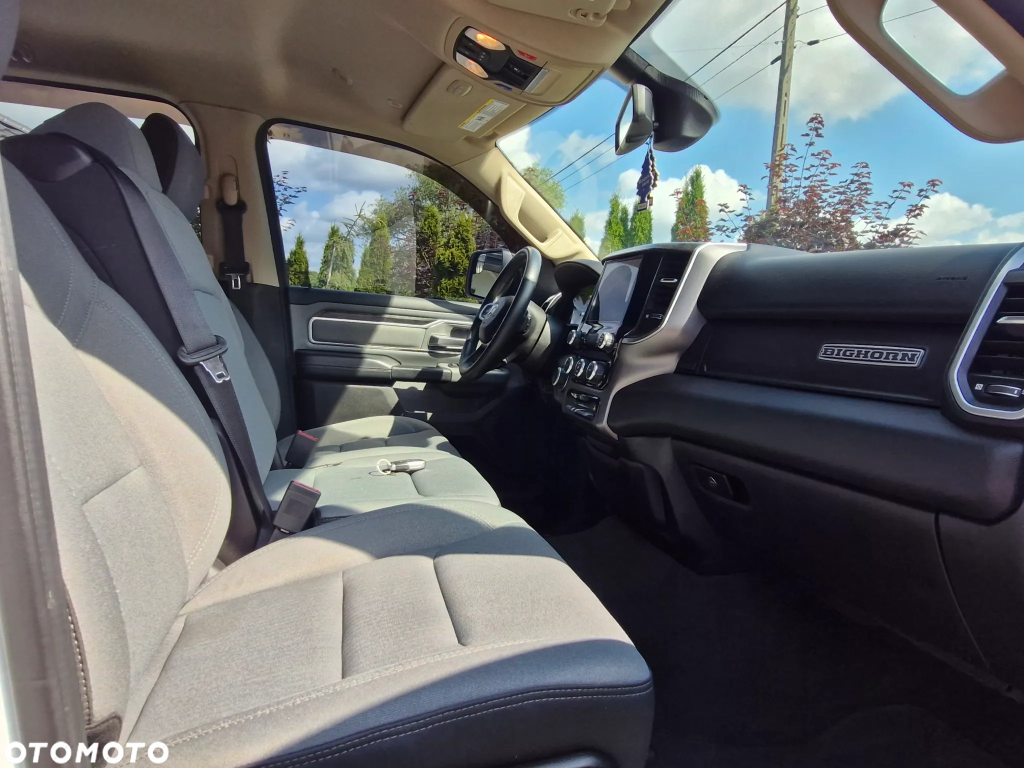 Dodge RAM 1500 5.7 4x4 - 29