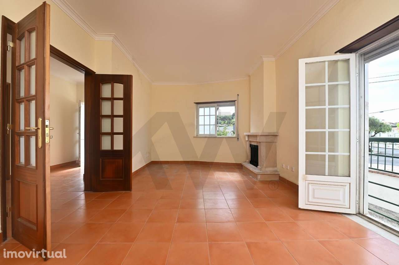 CASCAIS COLÉGIO AMOR DE DEUS – MORADIA T4 + T1 INDEPENDENTES - Grande imagem: 2/32