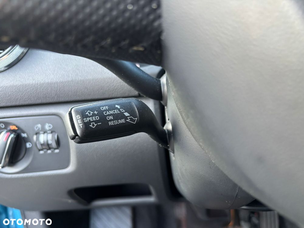 Audi A3 Sportback 2.0 TDI Ambiente - 9