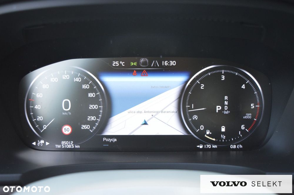 Volvo V90 Cross Country - 15