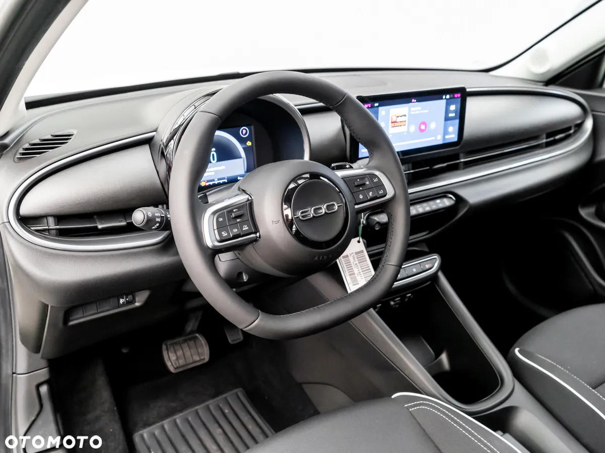 Fiat 600 1.2 Turbo Hybrid eDCT - 21