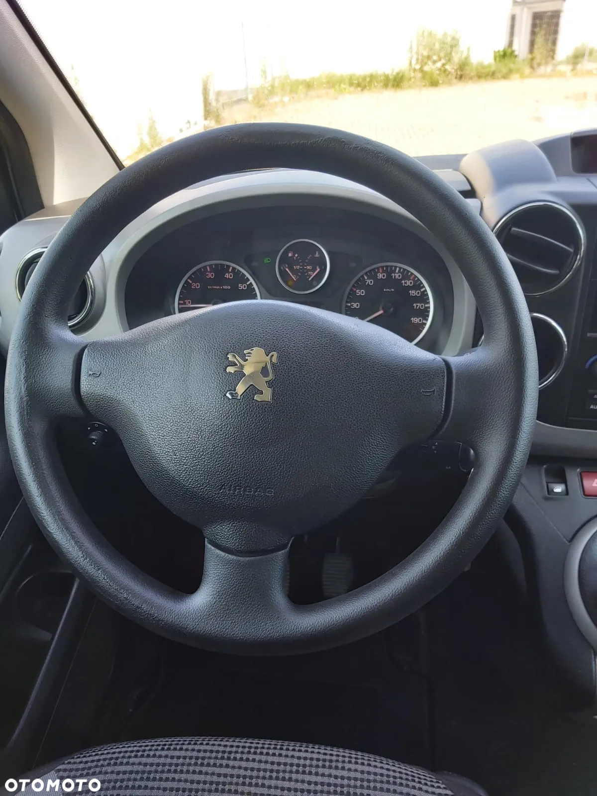 Peugeot Partner Tepee HDi FAP 110 Outdoor - 24