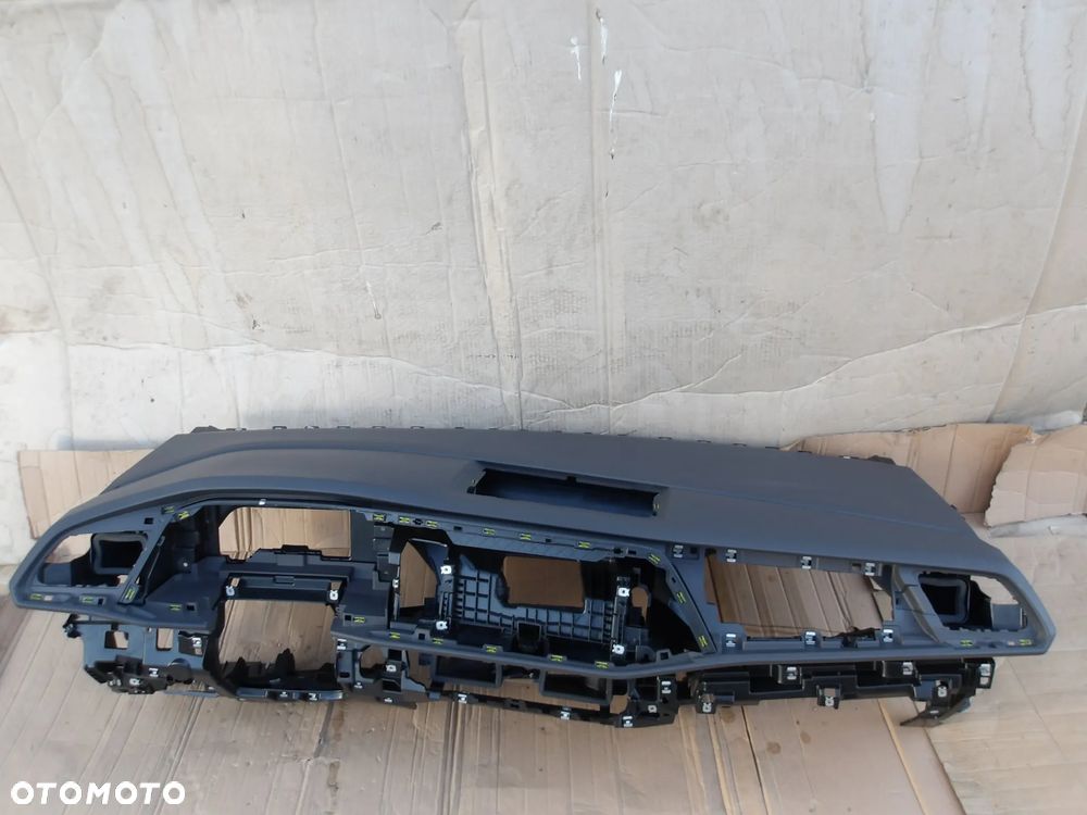 DESKA KONSOLA VW T7 7T1857003M - 1