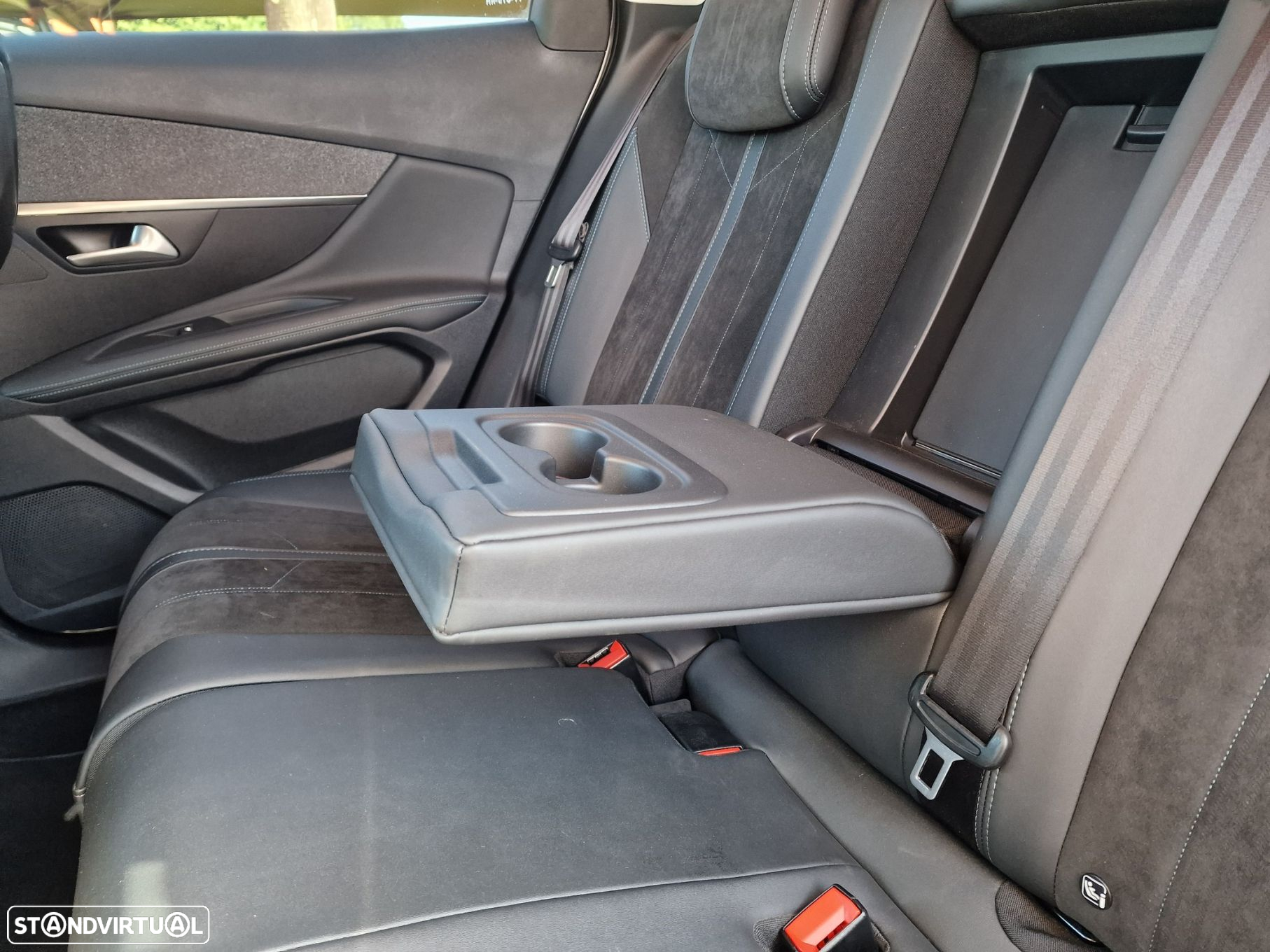 Peugeot 3008 - 16