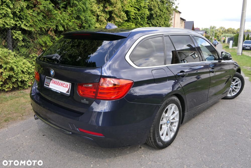 BMW Seria 3 320d Efficient Dynamics Luxury Line - 6