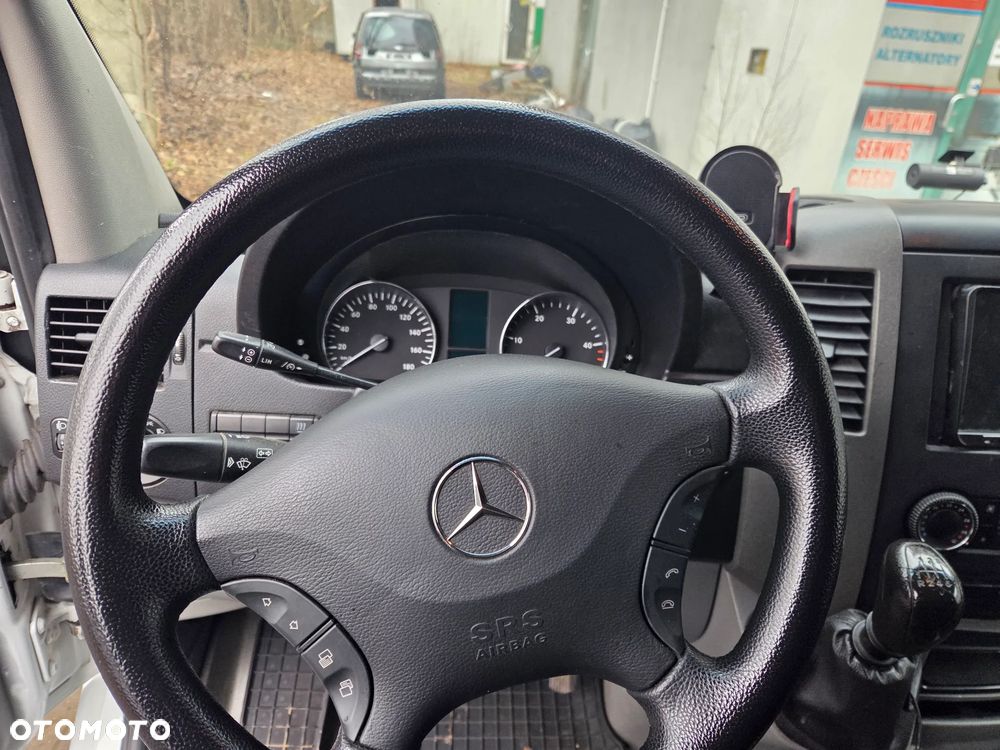 Mercedes-Benz Sprinter - 10
