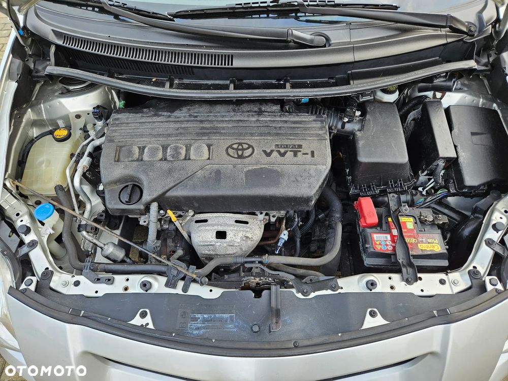Toyota Auris 1.33 VVT-i Luna - 36