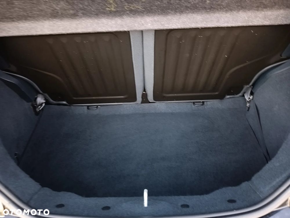 Ford KA 1.2 Ambiente - 21