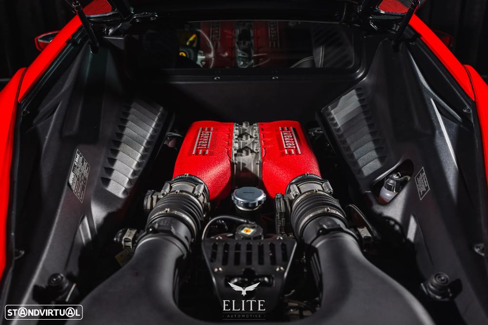 Ferrari 458 Italia - 12