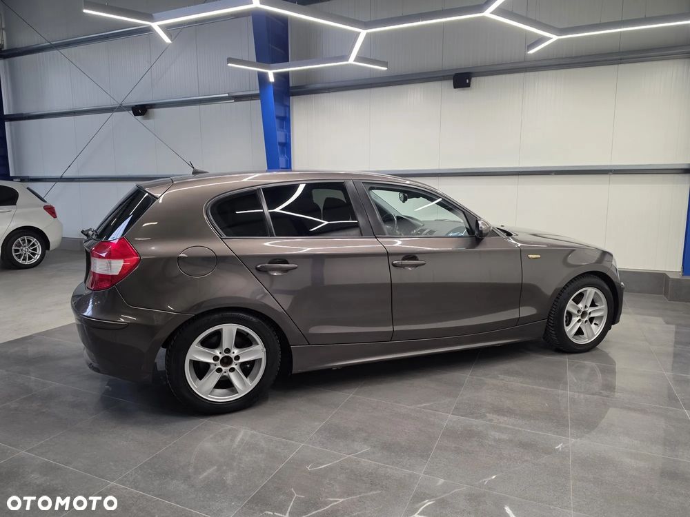 BMW Seria 1 118i - 17