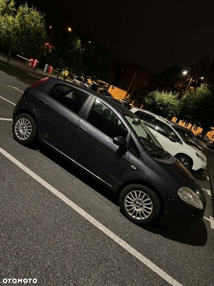 Fiat Grande Punto 1.4 8V - 5