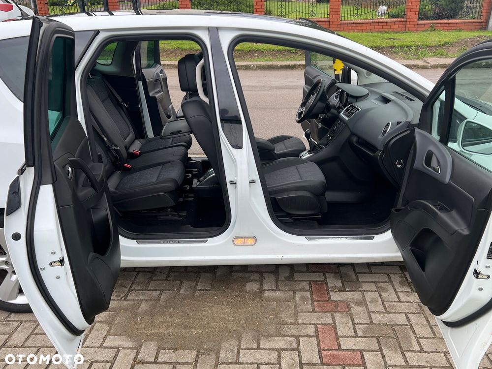 Opel Meriva - 24