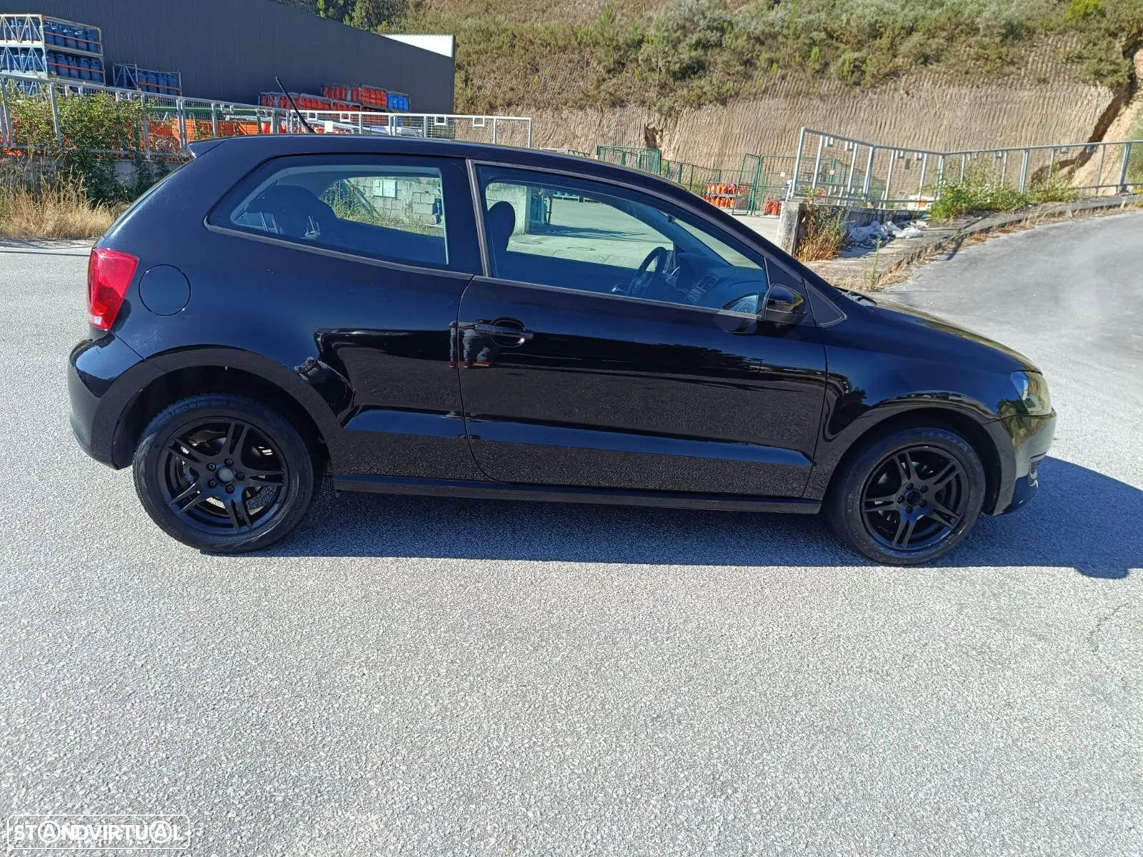 VW Polo 1.6 TDI Confortline BlueMotion - 3