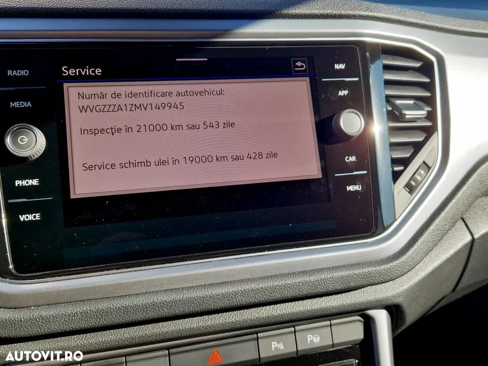 Volkswagen T-ROC - 24