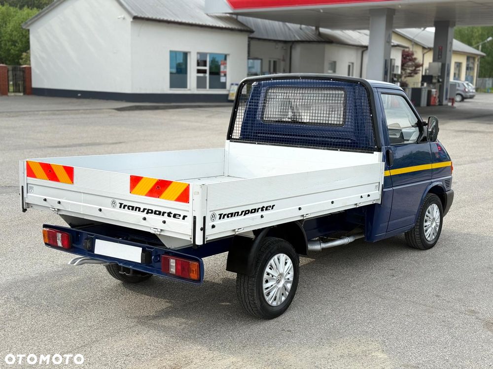 Volkswagen Transporter - 3