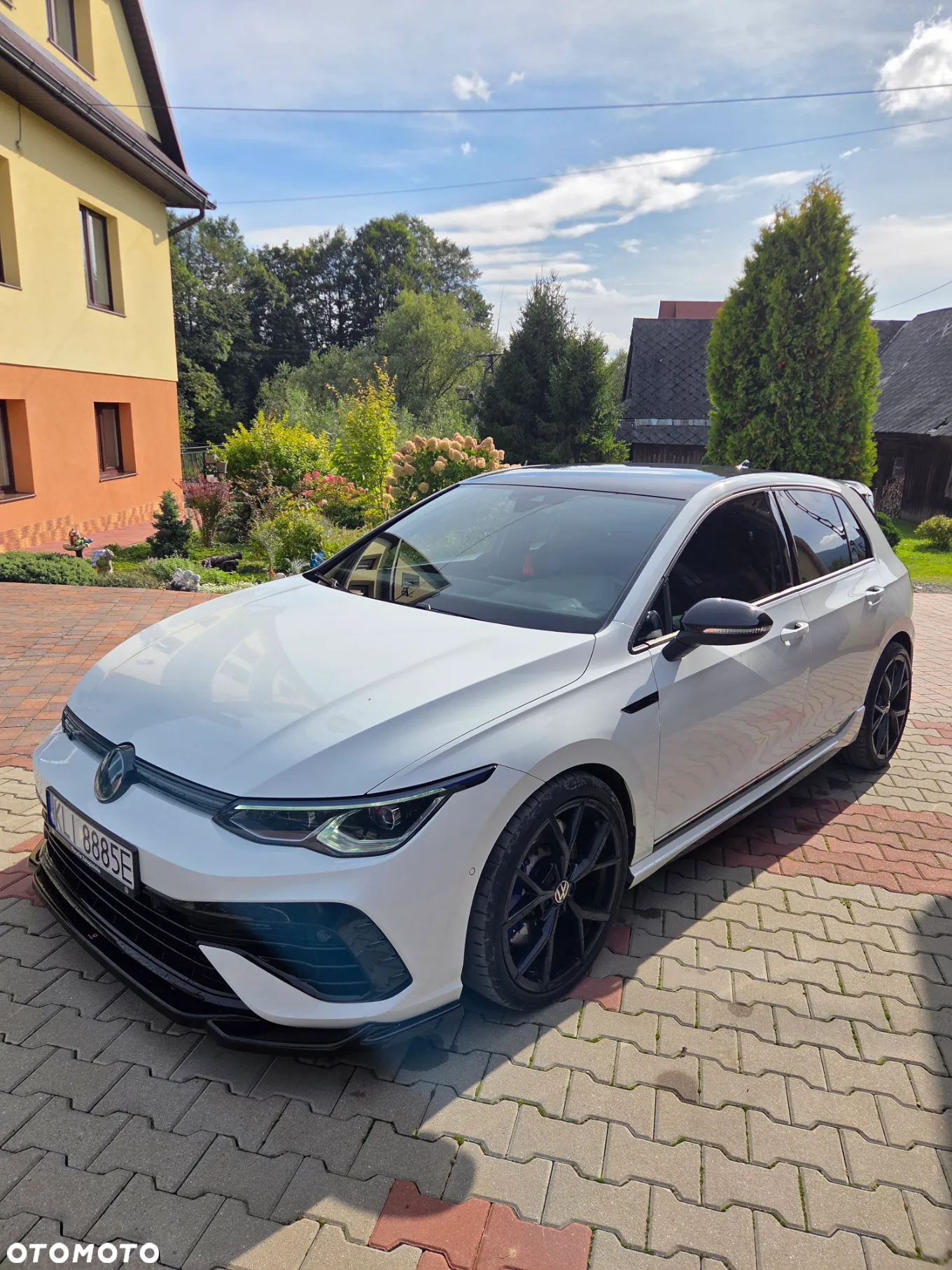 Volkswagen Golf VIII 2.0 TSI 4Motion R DSG - 3