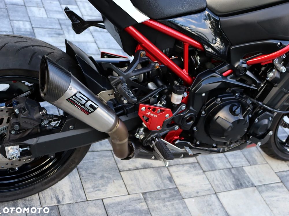 Kawasaki Z 900 - 11
