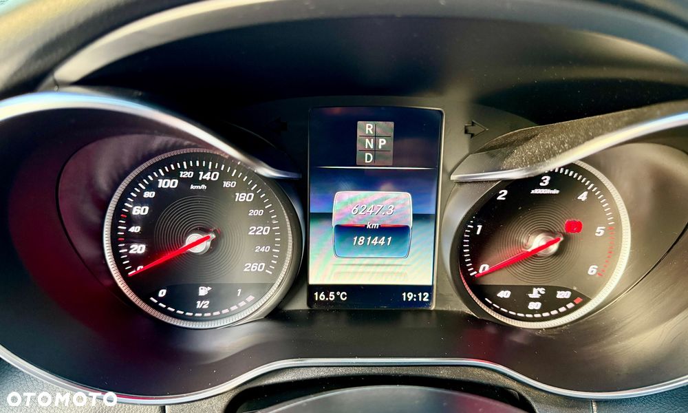Mercedes-Benz Klasa C 220 d 4-Matic 9G-TRONIC - 9