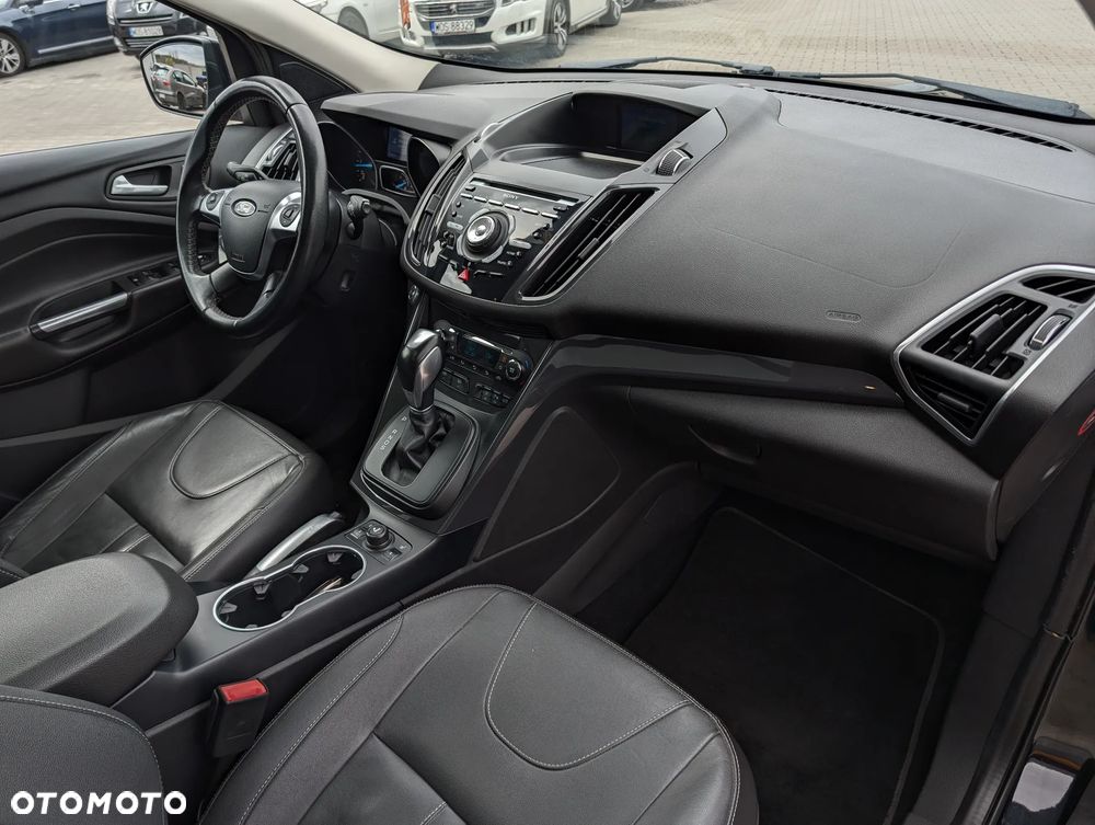 Ford Kuga 2.0 TDCi 4x4 Titanium - 30