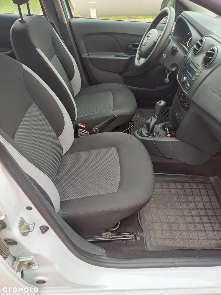 Dacia Logan 1.2 16V Ambiance - 7