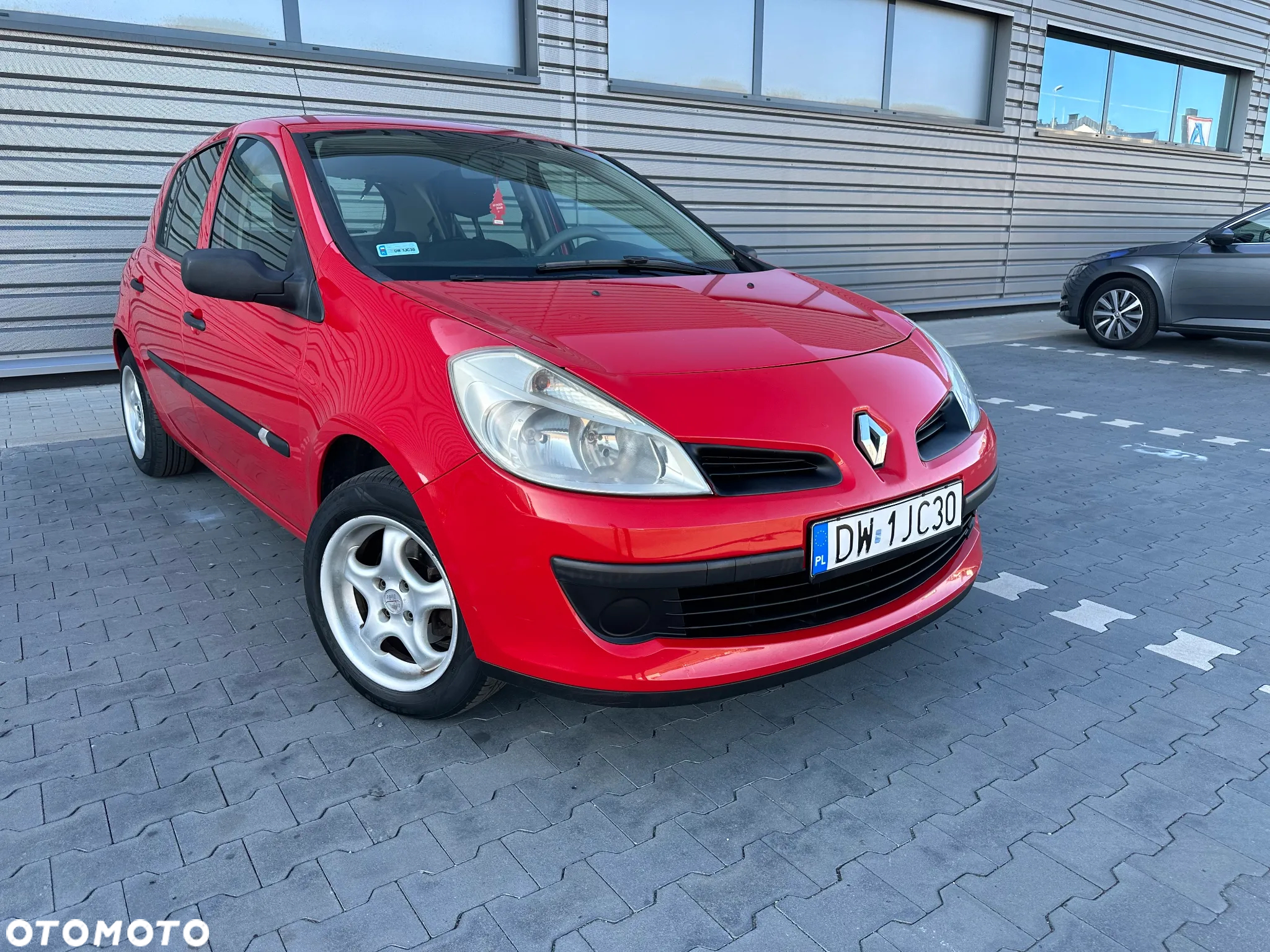 Renault Clio 1.2 16V Alize - 2